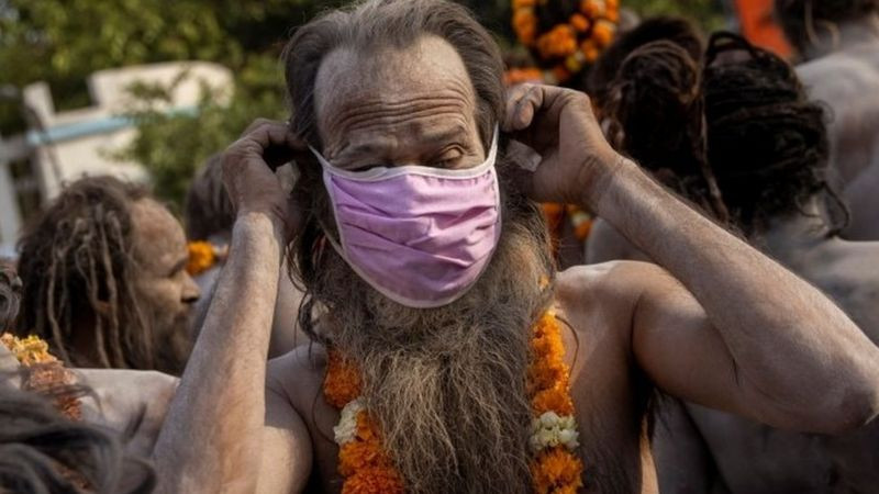 हरिद्वार कुम्भमा लाखौं भक्तजनको कोरोना परीक्षण नै नगरी रिपोर्ट बनाएकाे खुलासा