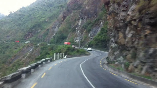 पहिरोले अबरुद्ध पृथ्वीराजमार्गको धादिङ खण्ड सञ्चालनमा