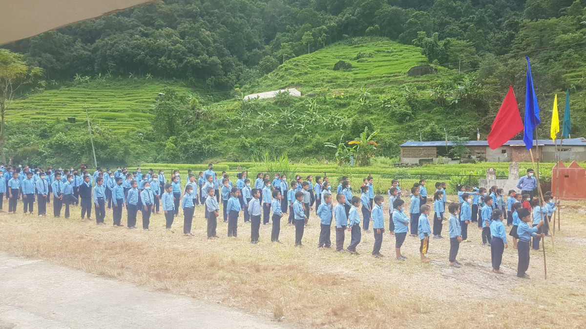 चिसोका कारण विद्यालयमा विद्यार्थी घटे
