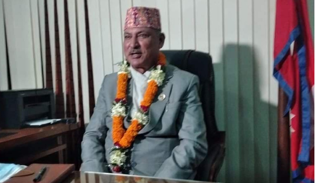 पदभार सम्हाल्दै स्वस्थ्यमन्त्री खतिवडाले भने– बोल्ने होइन, काम गरेर देखाउँछु  