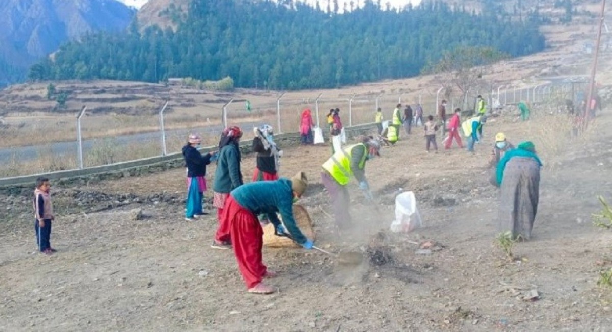 हुम्ला सदरमुकाम सिमकोटलाई सफा पारिँदै