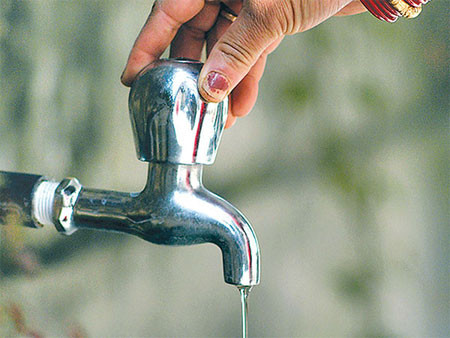 खानेपानी व्यवस्थापन कानुन बन्न नसकेको गुनासो