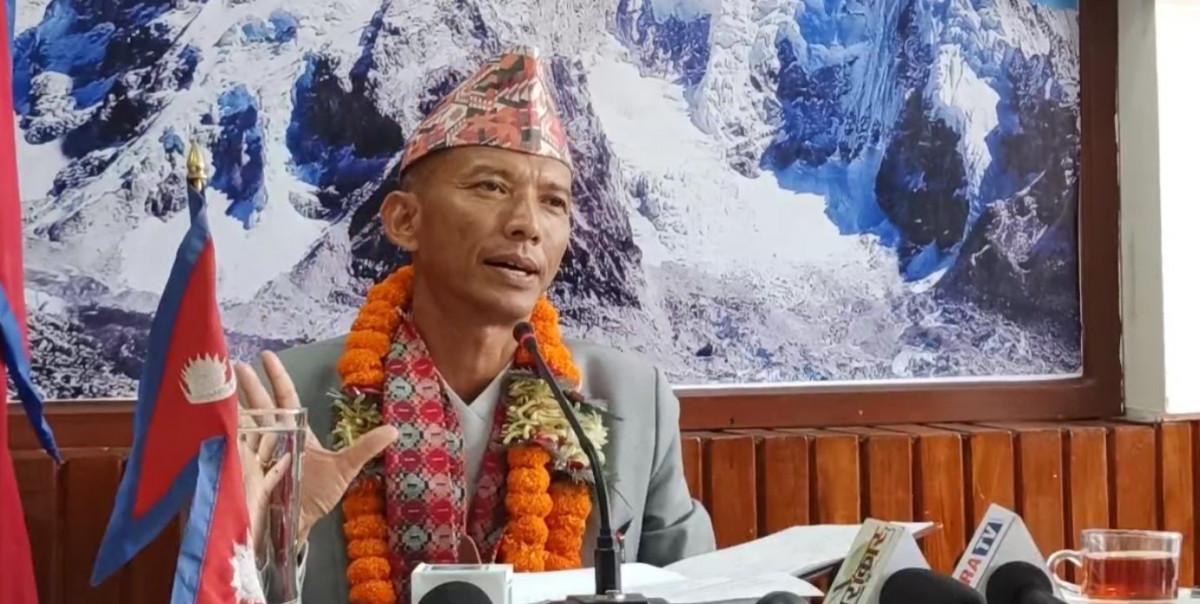 संविधान र कानुनअनुसार चलेमात्र लोकतन्त्र संस्थागत हुन्छ : मन्त्री चौधरी