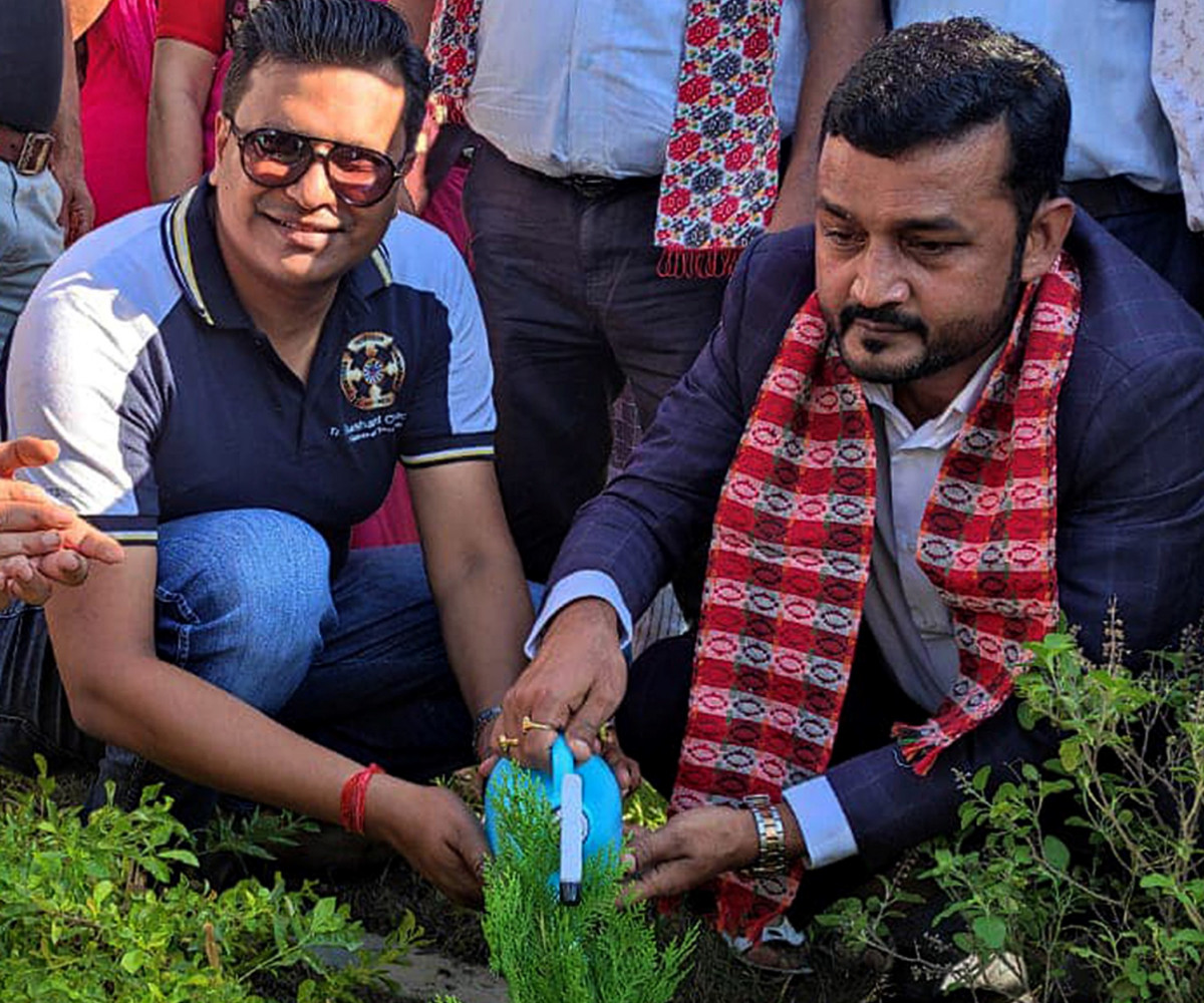 वृक्षरोपण गरेर वातावरण र गाउँ हरित बनाउन आग्रह
