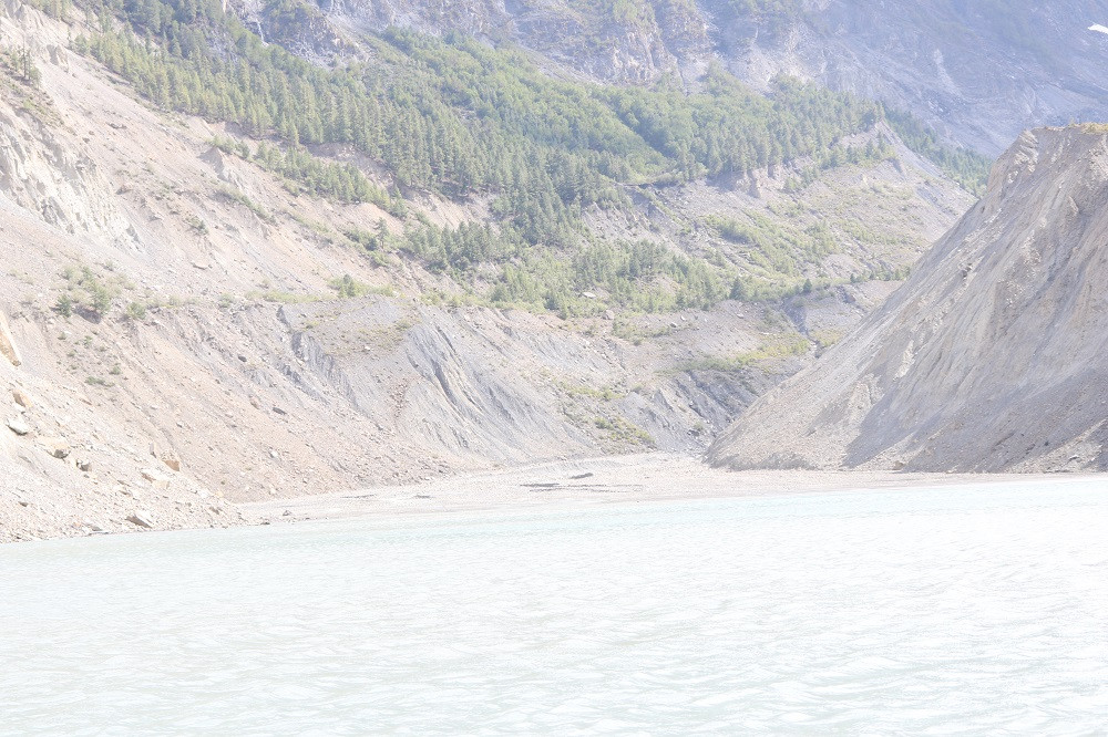 मनाङको गंगापूर्ण हिमताल संरक्षण गरिँदै