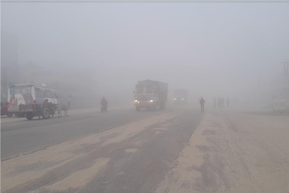 शीतलहरले तराईको जनजीवन कष्टकर