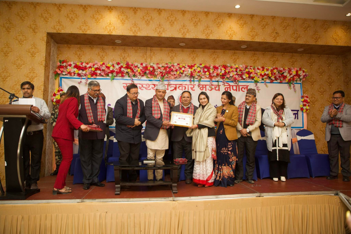 जनताले महसुस गर्नेगरी स्वास्थ्य क्षेत्रमा सुधार हुन्छ : स्वास्थ्यमन्त्री गिरी