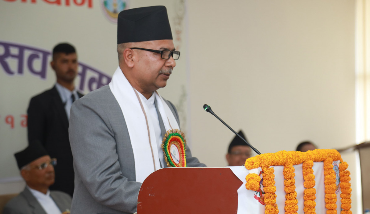 लोकसेवाको कार्यलाई थप प्रभावकारी बनाउन उपराष्ट्रपति यादवको आग्रह