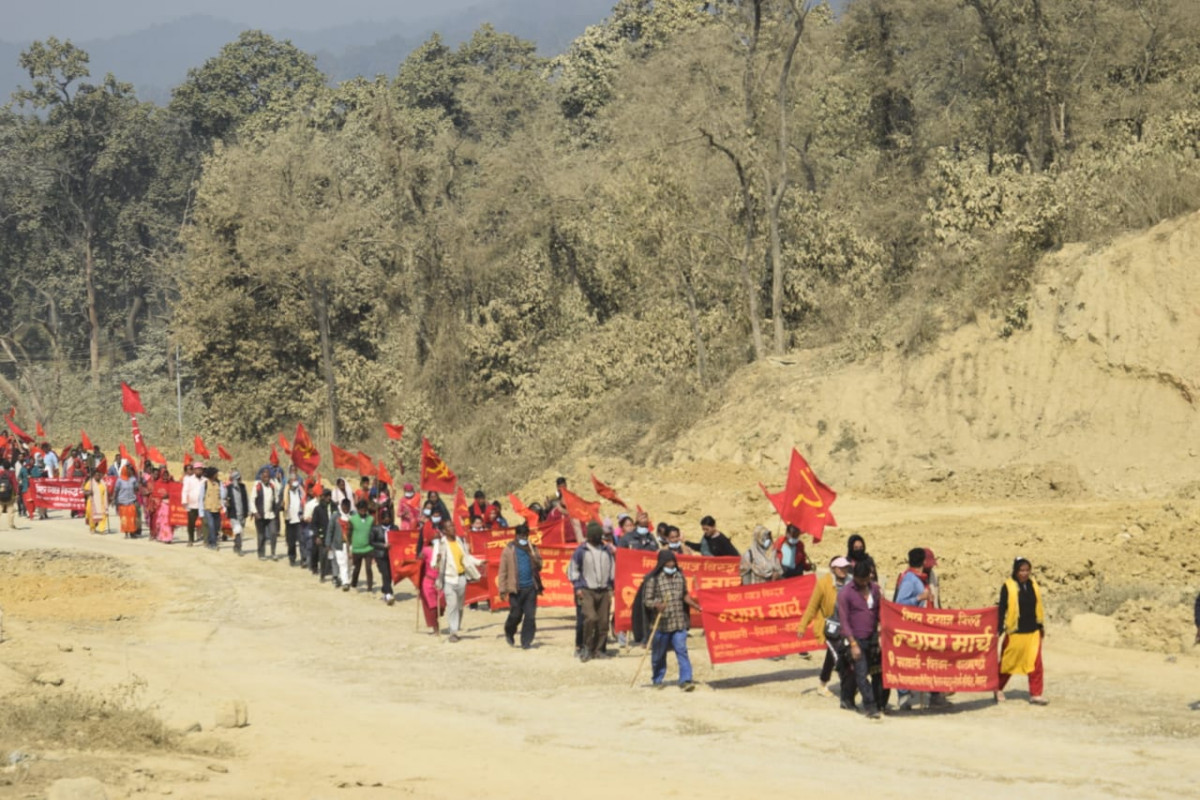 चितवनबाट हिडेर काठमाडौं आउँदै मिटरब्याज पीडित