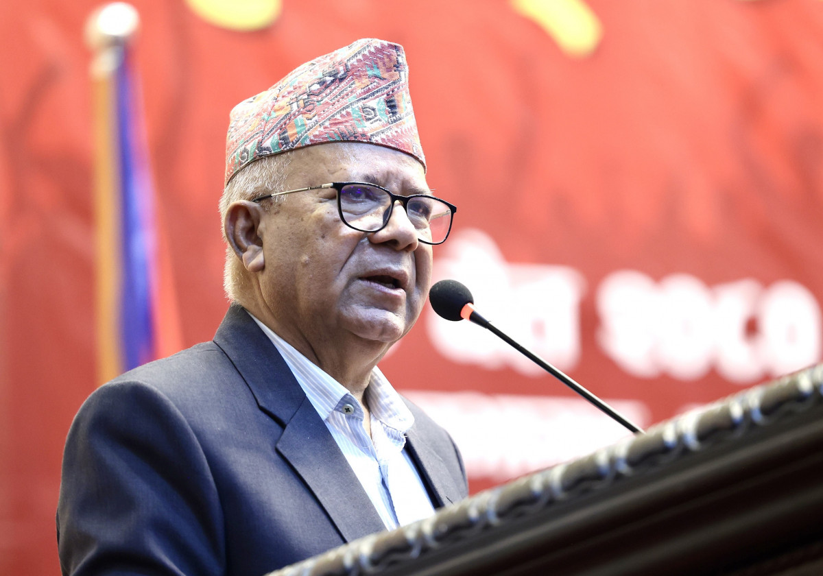 जनतालाई विश्वासमा लिएर अगाडि बढ्नुपर्छ : अध्यक्ष नेपाल