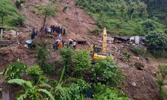 बाढीपहिरोबाट हालसम्म ८० जनाको मृत्यु, पाँच बेपत्ता