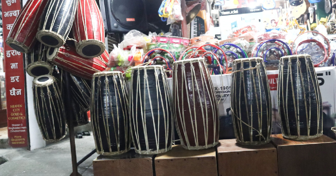 धरानमा बढ्दै मादलको क्रेज
