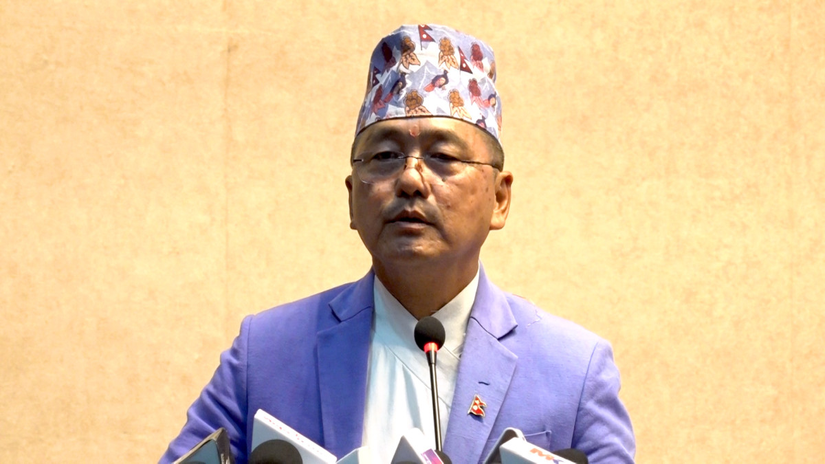 राप्रपाले भोली भ्रष्टाचार विरुद्धको प्रदर्शन सहित आयोगमा ज्ञापनपत्र बुझाउने