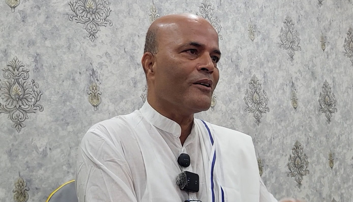 मेची-महाकाली पैदल यात्राको तयारीमा सांसद सिंह, संविधानमाथि प्रहार भएको दाबी